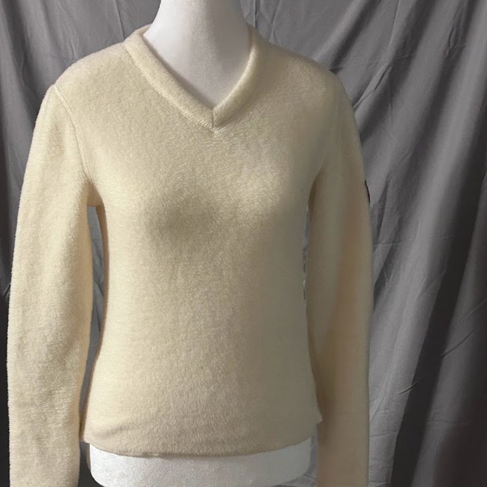 RALPH Lauren Vintage Long Sleeve V Neck Sweater - Picture 1 of 8